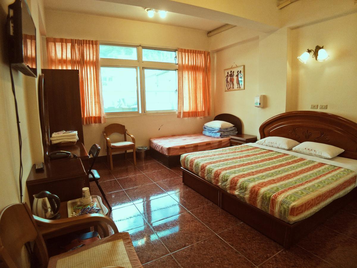 Sun Moon Lake Fisherman Homestay Yuchi Exterior foto
